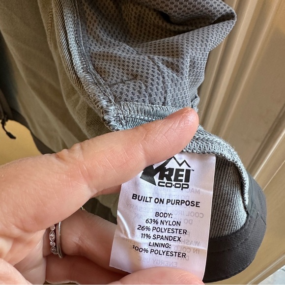 Gray REI coop vest XL - Picture 4 of 4